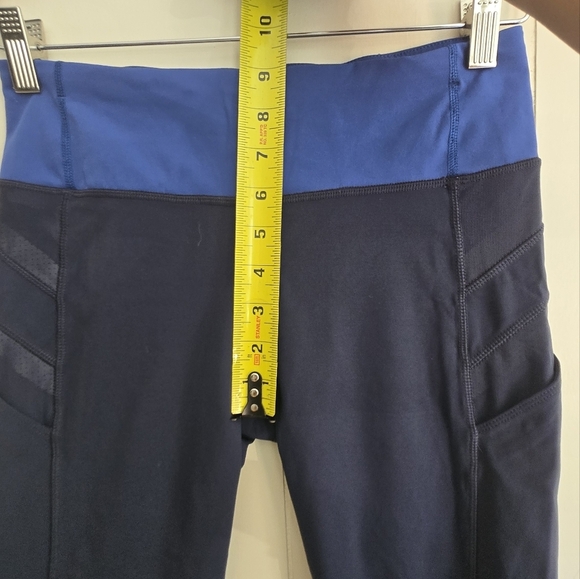 Lululemon Leggies Quarter Leg -Size 6 - Picture 5 of 8